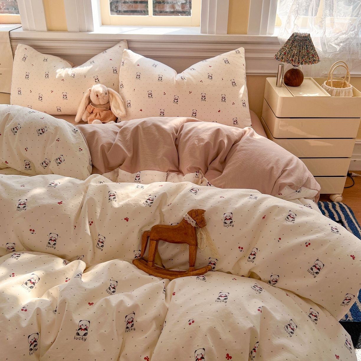 91家纺网 家纺一手货源 找家纺 瑞钰 2026新款A类古法水洗仿棉云感纱四件套幸运熊