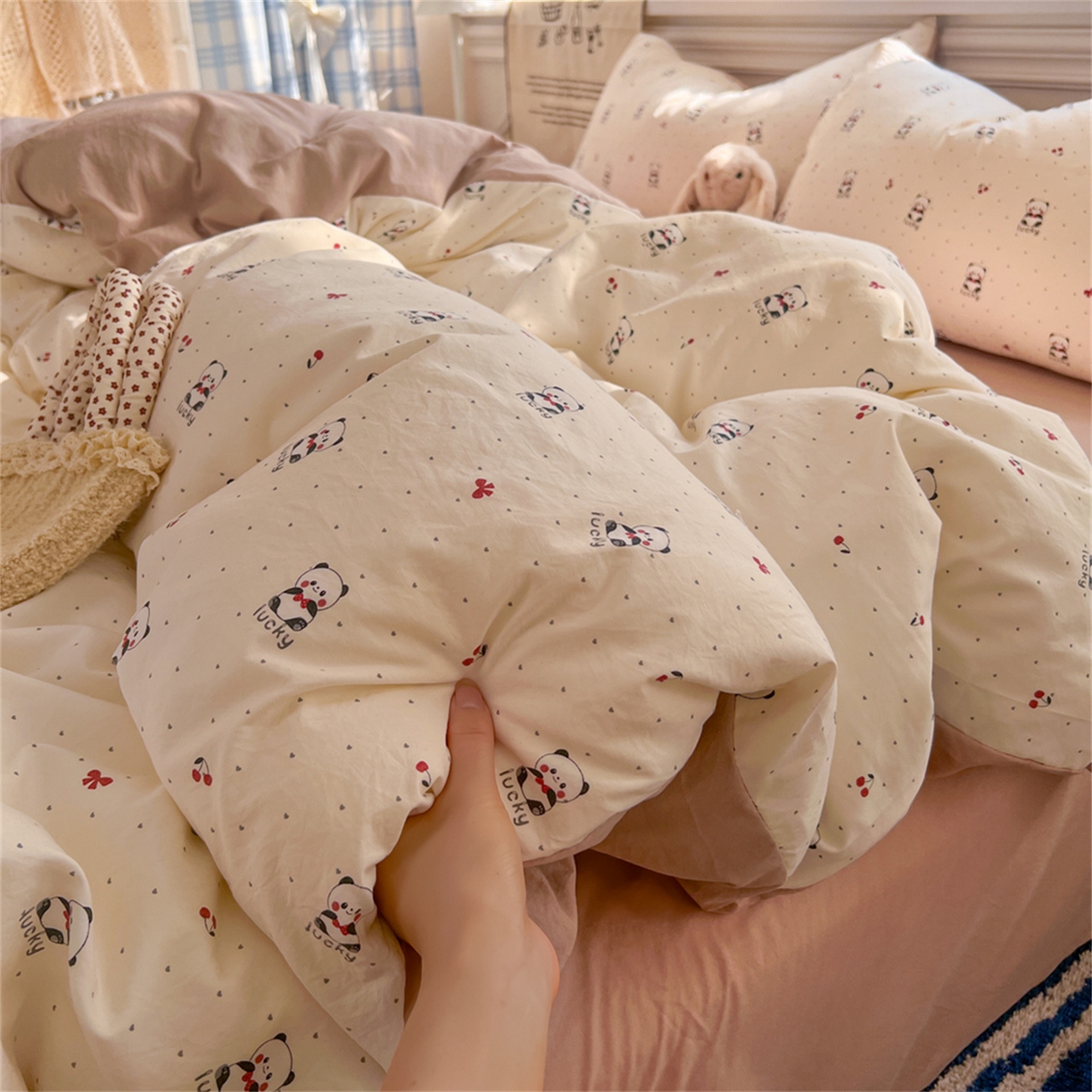 91家纺网 家纺一手货源 找家纺 瑞钰 2026新款A类古法水洗仿棉云感纱四件套幸运熊