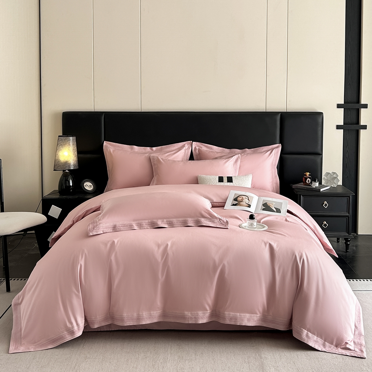 91家纺网 家纺一手货源 找家纺 置顶家纺 2025新款50双股支长绒棉纯棉宽边四件套-米西雅 米西雅-豆沙紫