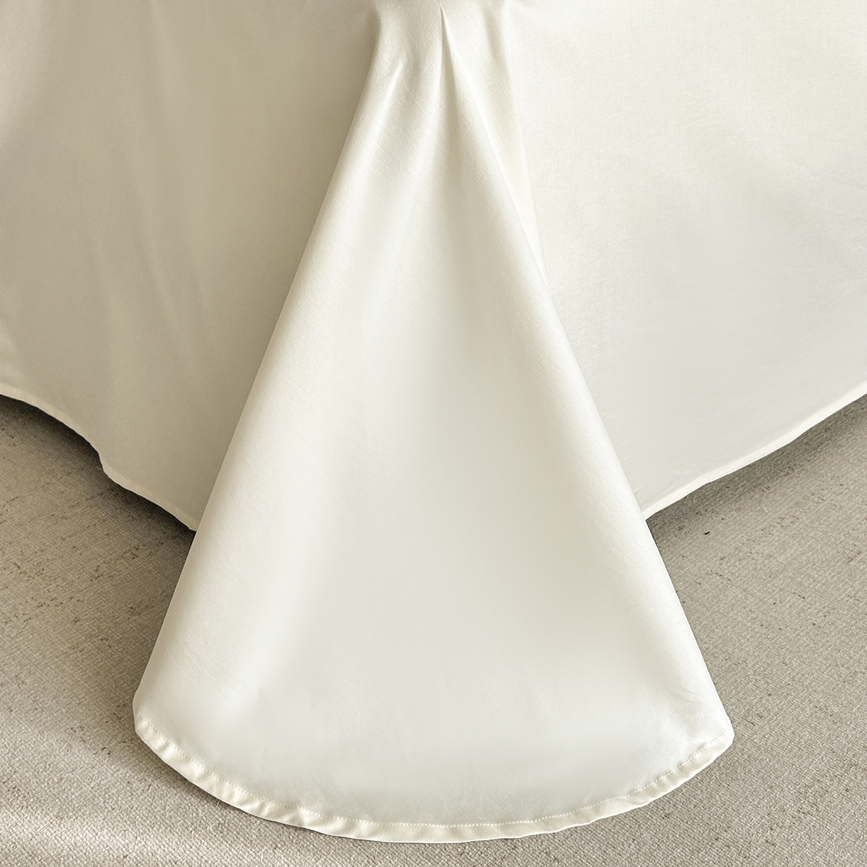 91家纺网 家纺一手货源 找家纺 置顶家纺 2025新款50双股支长绒棉纯棉宽边四件套-米西雅 米西雅-奶昔白