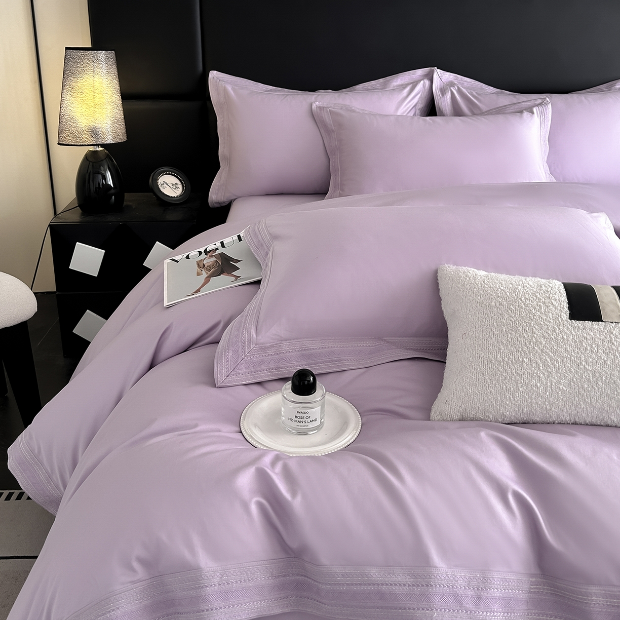 91家纺网 家纺一手货源 找家纺 置顶家纺 2025新款50双股支长绒棉纯棉宽边四件套-米西雅 米西雅-香芋紫