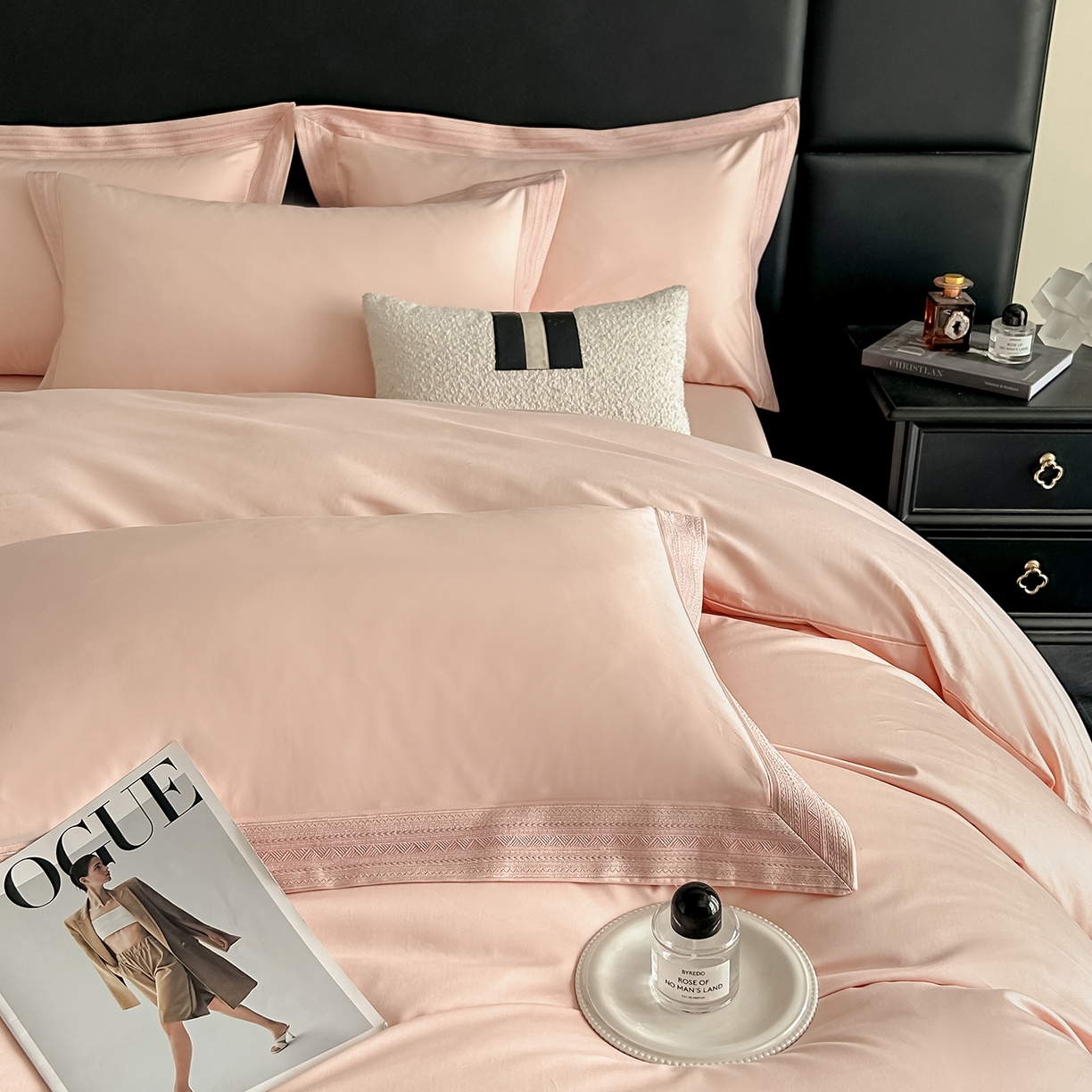 91家纺网 家纺一手货源 找家纺 置顶家纺 2025新款50双股支长绒棉纯棉宽边四件套-米西雅 米西雅-玉色