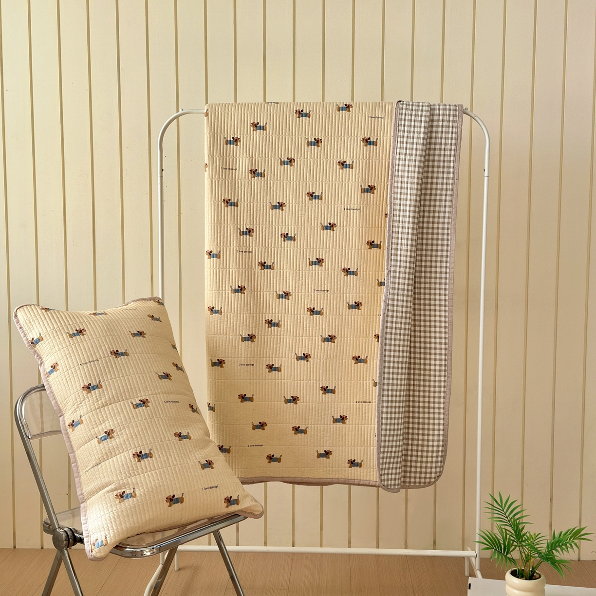 91家纺网 家纺一手货源 找家纺 乐童家纺 2026新款双面纯棉小清新印花床盖款四件套 床盖款-柯基漫游记