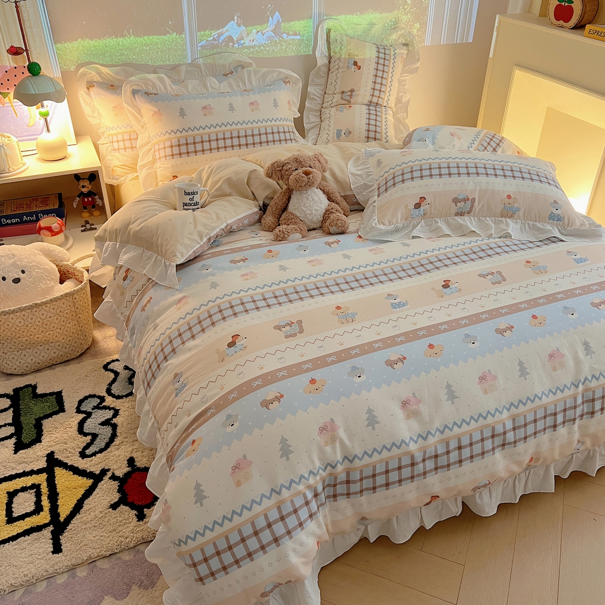 91家纺网 家纺一手货源 找家纺 六巷胡同 2026春夏新款韩系花边款卡通全棉四件套（第二系列）风格一 花边费尔岛狗狗