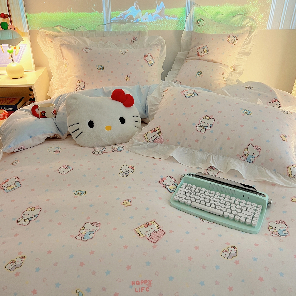 91家纺网 家纺一手货源 找家纺 六巷胡同 2026春夏新款韩系花边款卡通全棉四件套（第二系列）风格一 花边粉星闺蜜喵