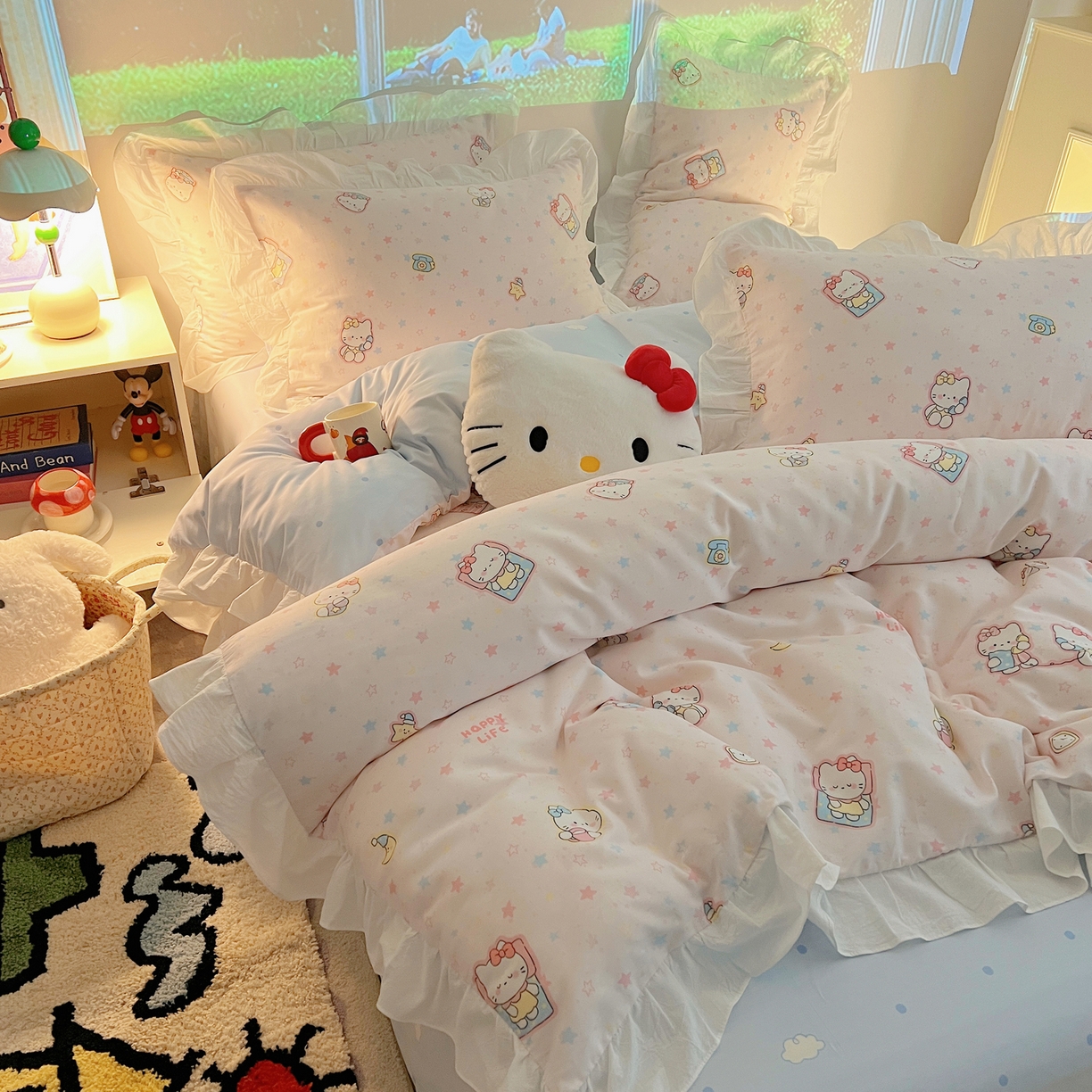 91家纺网 家纺一手货源 找家纺 六巷胡同 2026春夏新款韩系花边款卡通全棉四件套（第二系列）风格一 花边粉星闺蜜喵