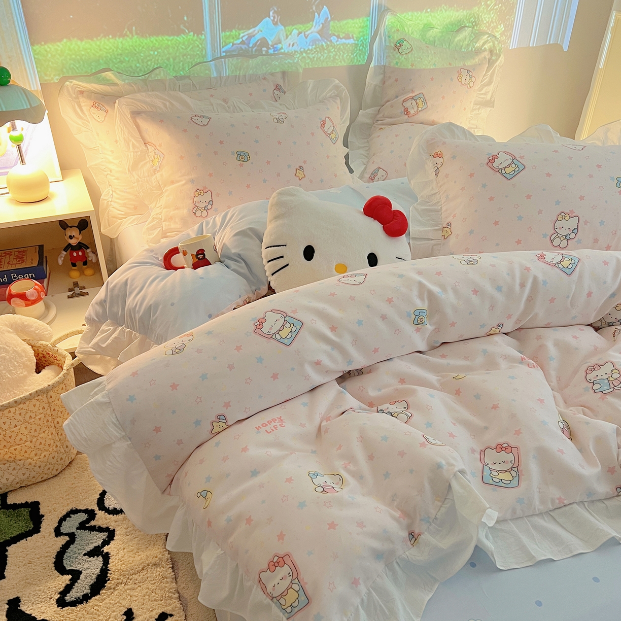 91家纺网 家纺一手货源 找家纺 六巷胡同 2026春夏新款韩系花边款卡通全棉四件套（第二系列）风格一 花边粉星闺蜜喵