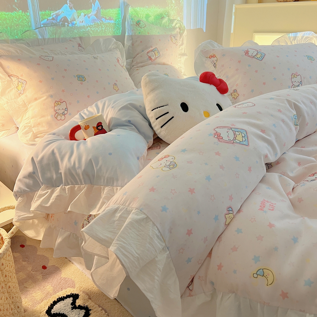 91家纺网 家纺一手货源 找家纺 六巷胡同 2026春夏新款韩系花边款卡通全棉四件套（第二系列）风格一 花边粉星闺蜜喵