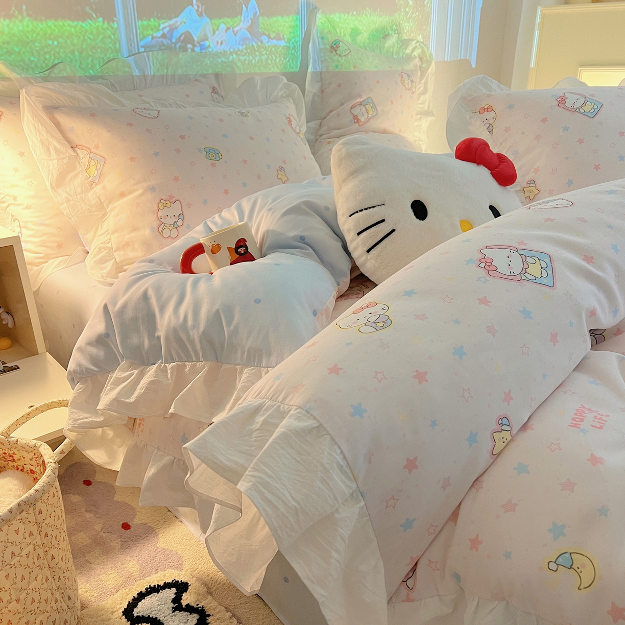 91家纺网 家纺一手货源 找家纺 六巷胡同 2026春夏新款韩系花边款卡通全棉四件套（第二系列）风格一 花边粉星闺蜜喵