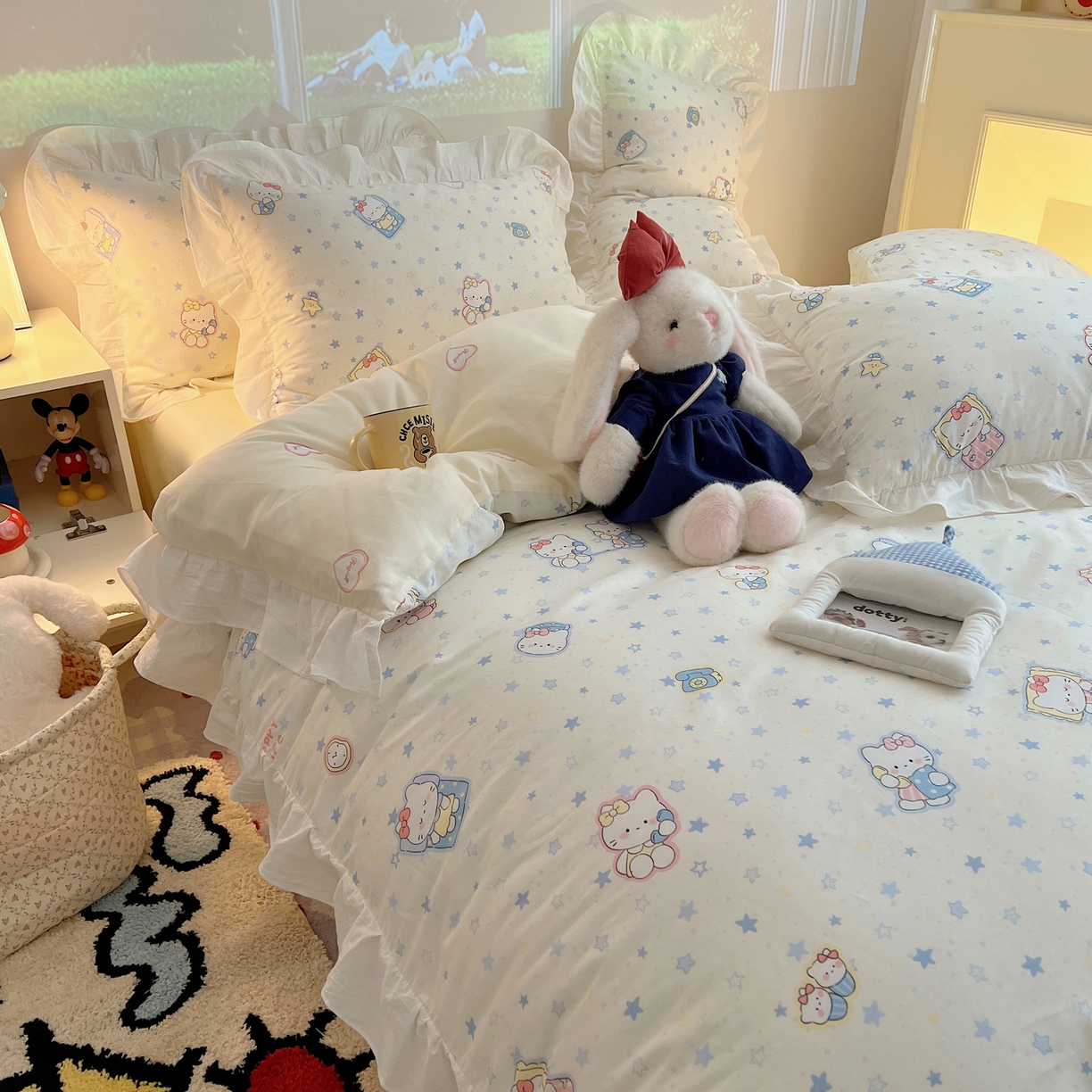 91家纺网 家纺一手货源 找家纺 六巷胡同 2026春夏新款韩系花边款卡通全棉四件套（第二系列）风格一 花边蓝星电话喵