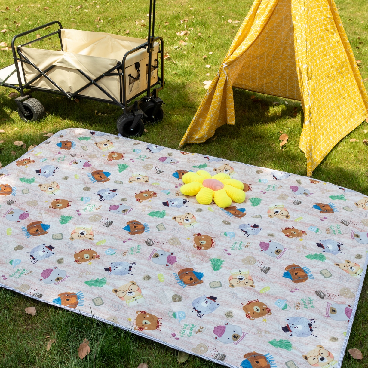 91家纺网 家纺一手货源 找家纺 欣宜家纺 2025新款铝底防水野餐垫防潮宝宝地垫爬爬垫露营垫帐篷垫 咖啡熊