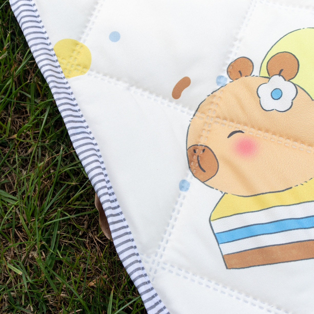 91家纺网 家纺一手货源 找家纺 欣宜家纺 2025新款铝底防水野餐垫防潮宝宝地垫爬爬垫露营垫帐篷垫 波点卡皮