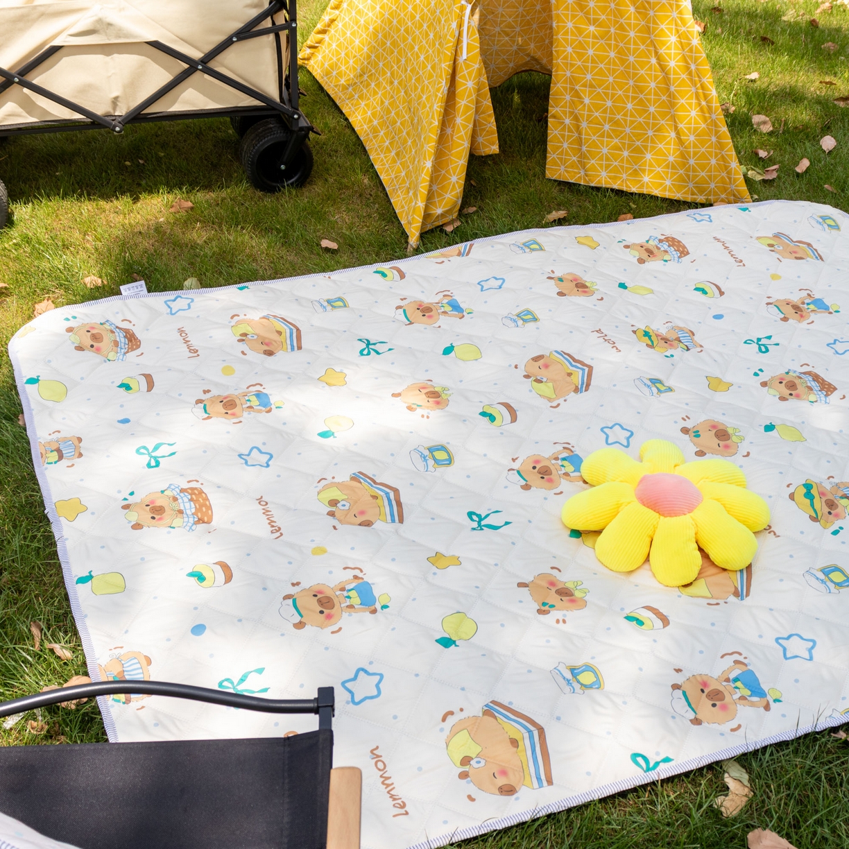 91家纺网 家纺一手货源 找家纺 欣宜家纺 2025新款铝底防水野餐垫防潮宝宝地垫爬爬垫露营垫帐篷垫 波点卡皮