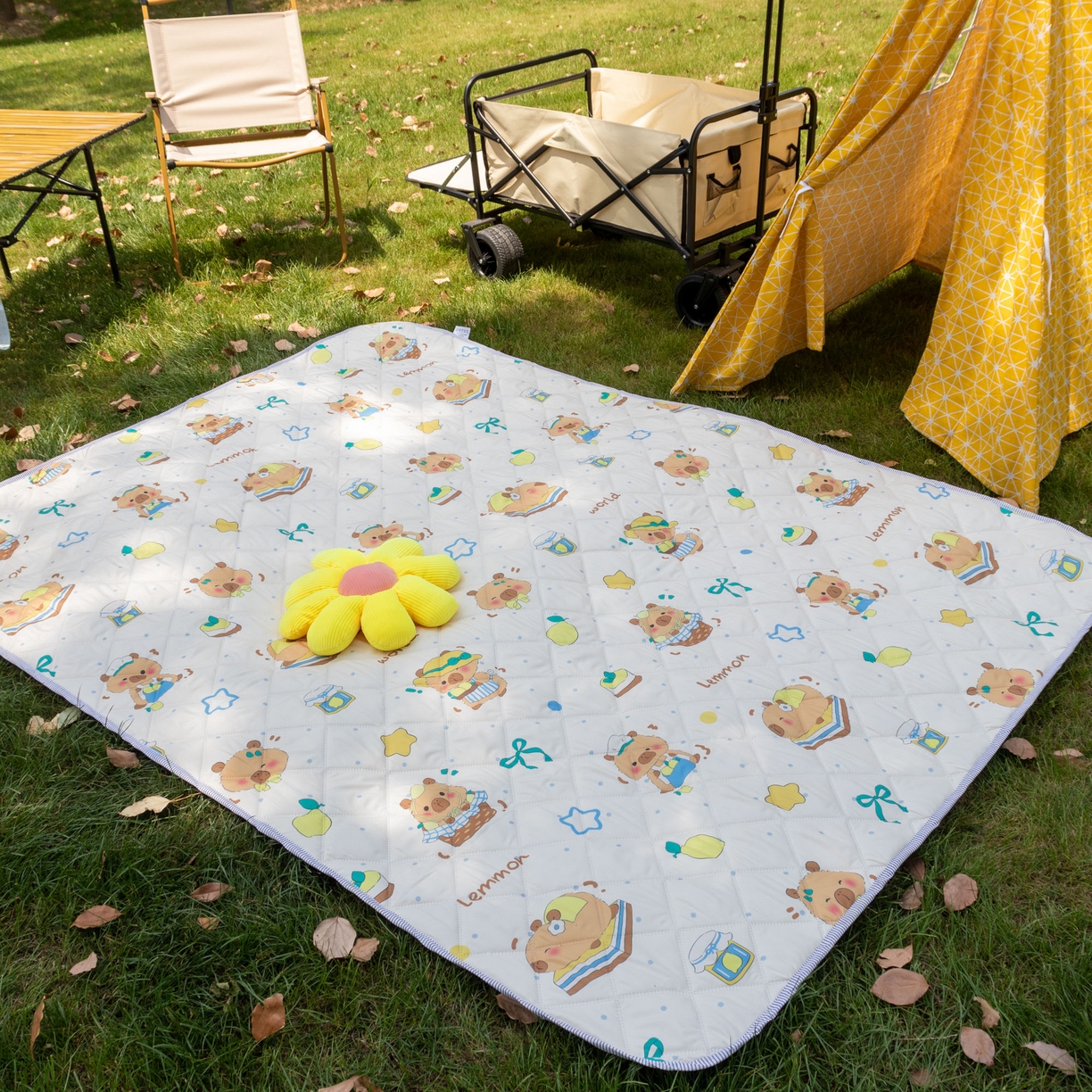 91家纺网 家纺一手货源 找家纺 欣宜家纺 2025新款铝底防水野餐垫防潮宝宝地垫爬爬垫露营垫帐篷垫 波点卡皮