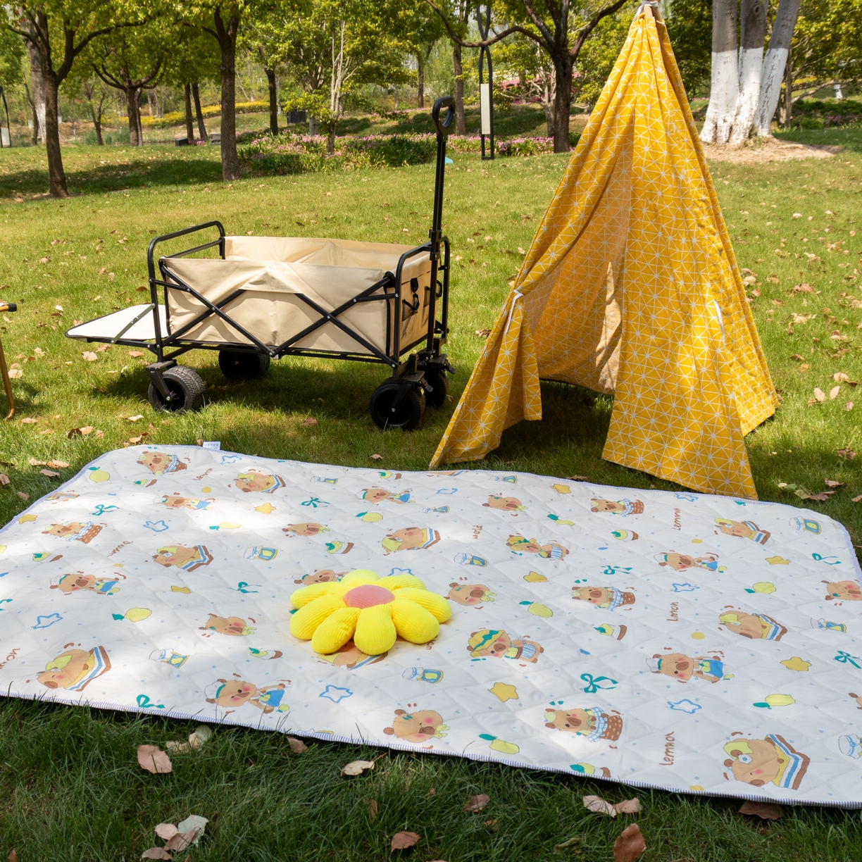 91家纺网 家纺一手货源 找家纺 欣宜家纺 2025新款铝底防水野餐垫防潮宝宝地垫爬爬垫露营垫帐篷垫 波点卡皮