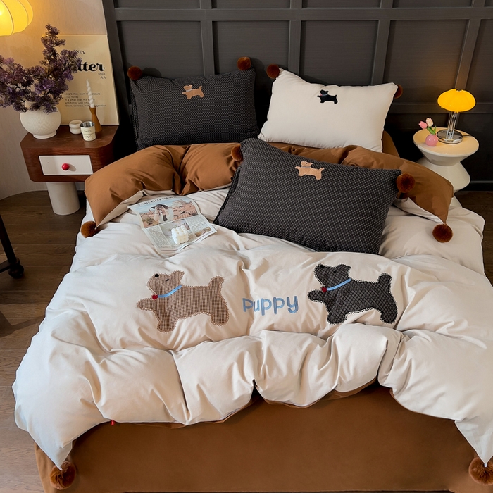 91家纺网 家纺一手货源 找家纺 （总）炫拼家纺 2026新款卡通毛巾绣A类全棉40支水洗棉贴布绣平绣纯棉四件套-毛球系列（专票6-7%）