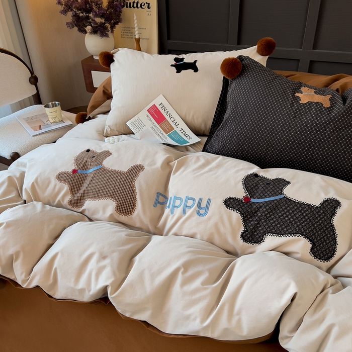 91家纺网 家纺一手货源 找家纺 （总）炫拼家纺 2026新款卡通毛巾绣A类全棉40支水洗棉贴布绣平绣纯棉四件套-毛球系列（专票6-7%）