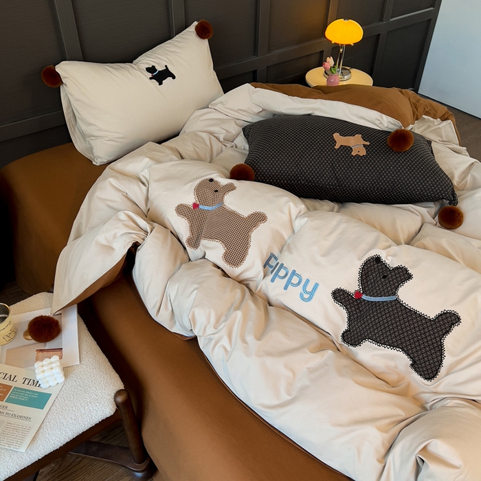 91家纺网 家纺一手货源 找家纺 （总）炫拼家纺 2026新款卡通毛巾绣A类全棉40支水洗棉贴布绣平绣纯棉四件套-毛球系列（专票6-7%）