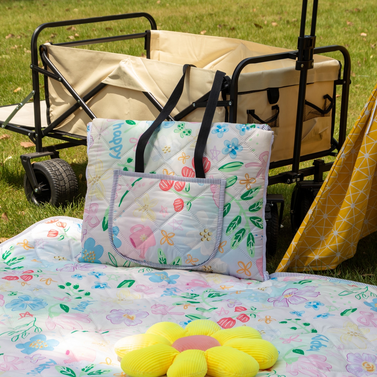 91家纺网 家纺一手货源 找家纺 欣宜家纺 2025新款铝底防水野餐垫防潮宝宝地垫爬爬垫露营垫帐篷垫 花漫天