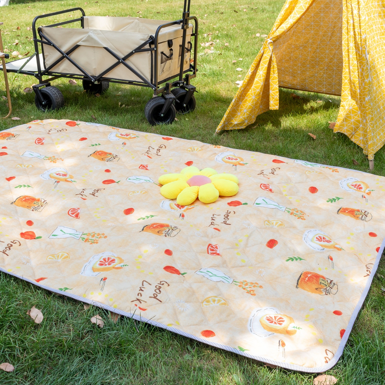 91家纺网 家纺一手货源 找家纺 欣宜家纺 2025新款铝底防水野餐垫防潮宝宝地垫爬爬垫露营垫帐篷垫 橘子酱