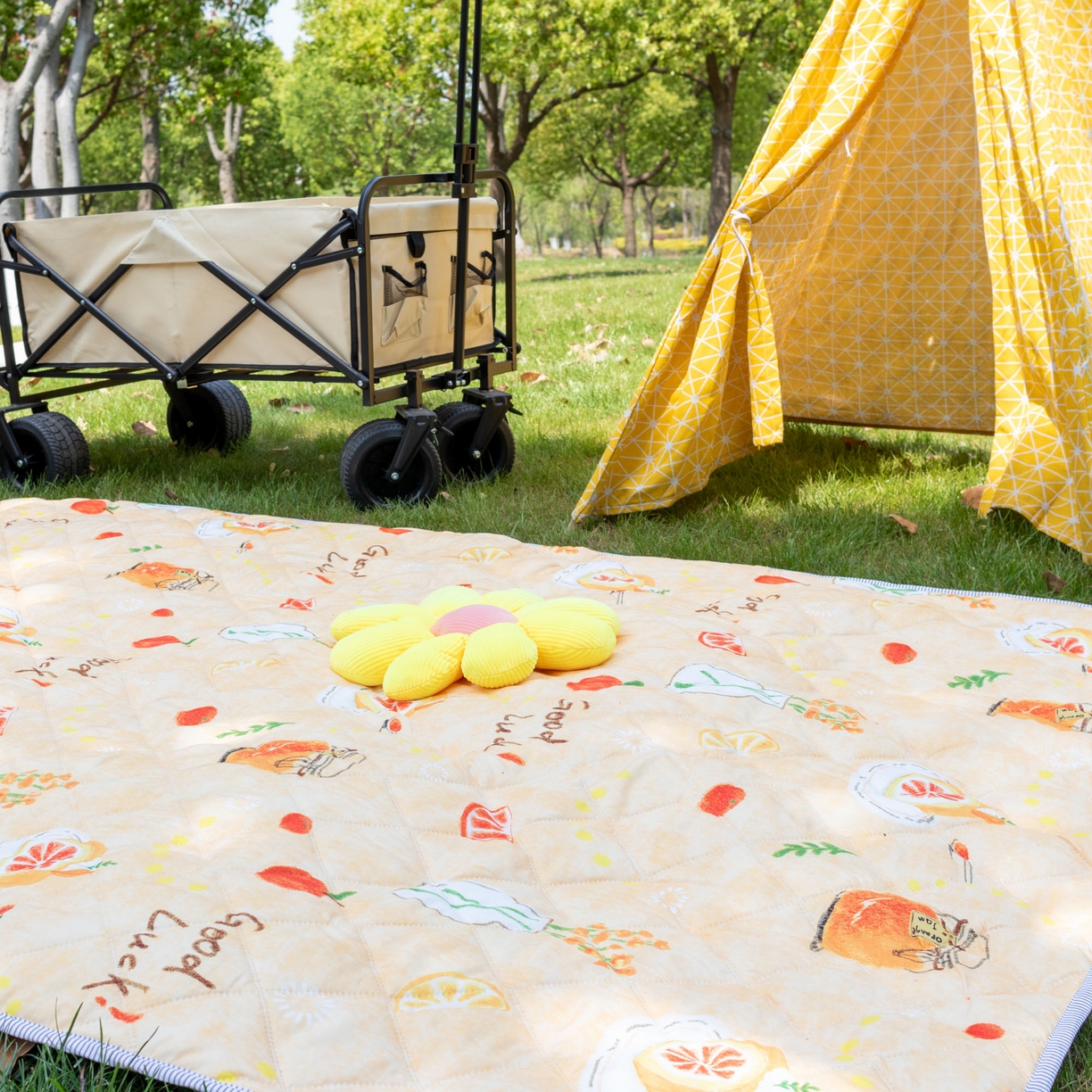 91家纺网 家纺一手货源 找家纺 欣宜家纺 2025新款铝底防水野餐垫防潮宝宝地垫爬爬垫露营垫帐篷垫 橘子酱