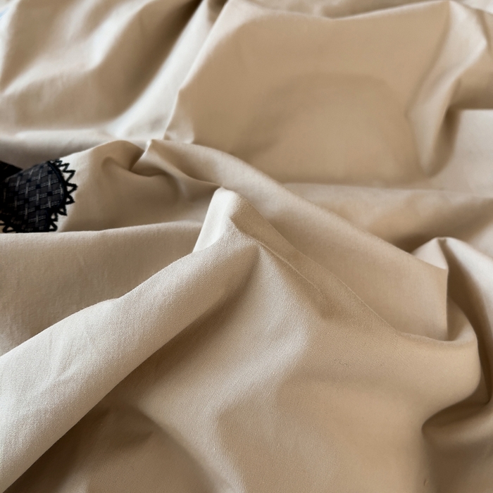 91家纺网 家纺一手货源 找家纺 炫拼家纺 2026新款卡通毛巾绣A类全棉40支水洗棉贴布绣平绣纯棉四件套-毛球系列 毛球-旺旺狗