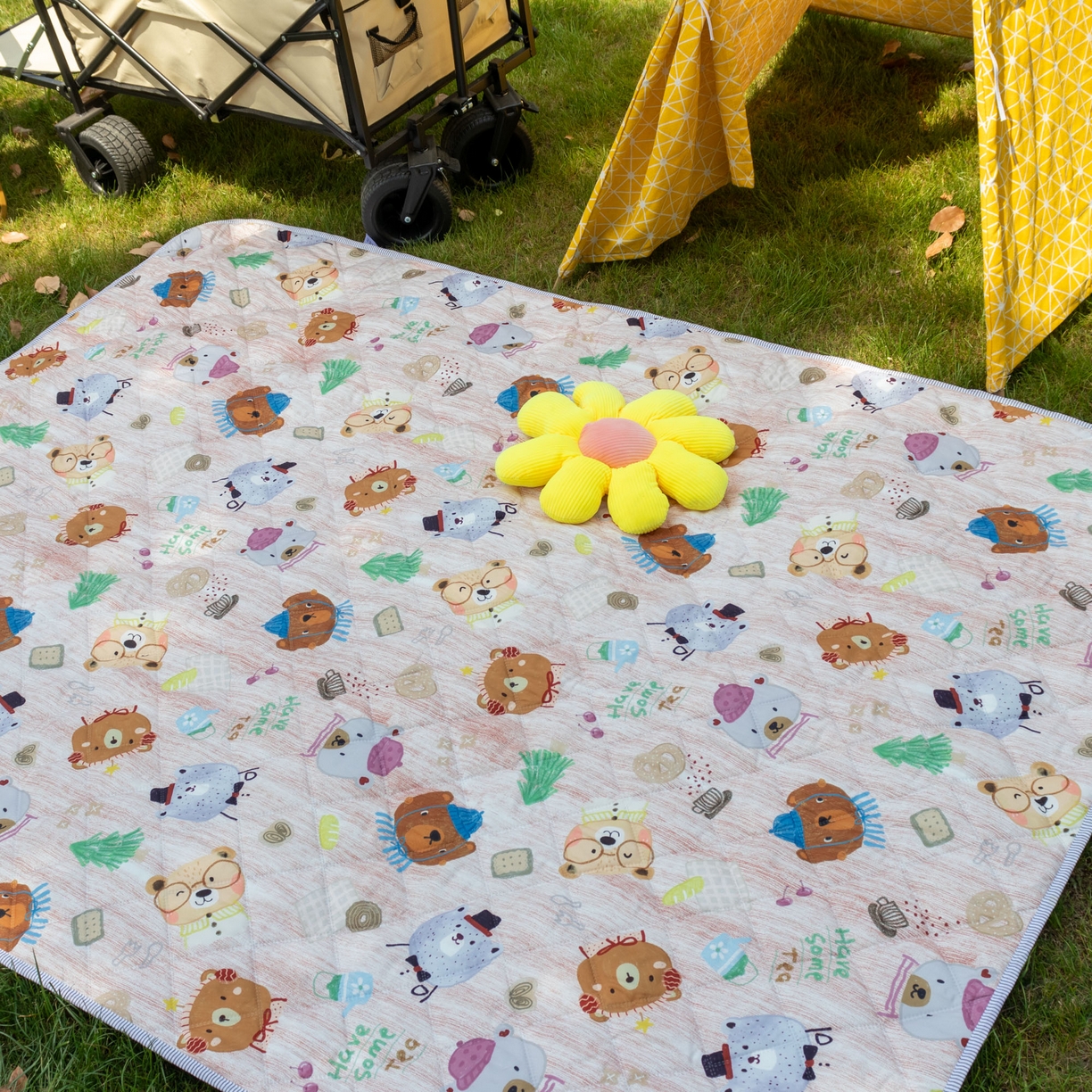 91家纺网 家纺一手货源 找家纺 欣宜家纺 2025新款铝底防水野餐垫防潮宝宝地垫爬爬垫露营垫帐篷垫 咖啡熊