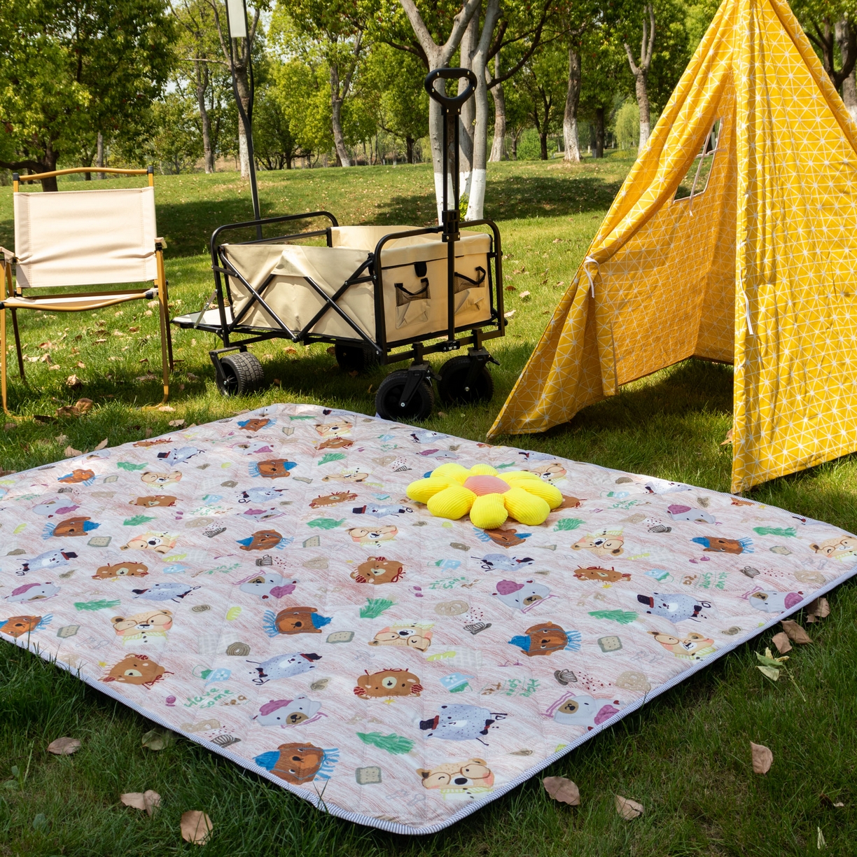 91家纺网 家纺一手货源 找家纺 欣宜家纺 2025新款铝底防水野餐垫防潮宝宝地垫爬爬垫露营垫帐篷垫 咖啡熊