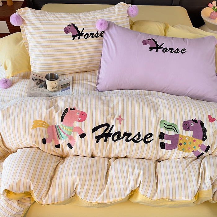 91家纺网 家纺一手货源 找家纺 炫拼家纺 2026新款卡通毛巾绣A类全棉40支水洗棉贴布绣平绣纯棉四件套-毛球系列 毛球-快乐小马