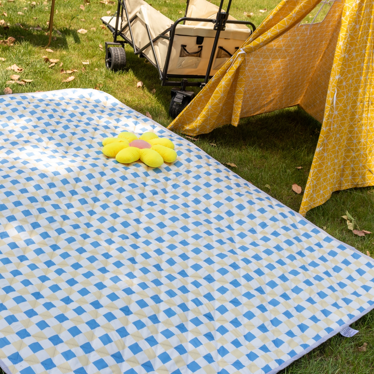 91家纺网 家纺一手货源 找家纺 欣宜家纺 2025新款铝底防水野餐垫防潮宝宝地垫爬爬垫露营垫帐篷垫 蓝格子
