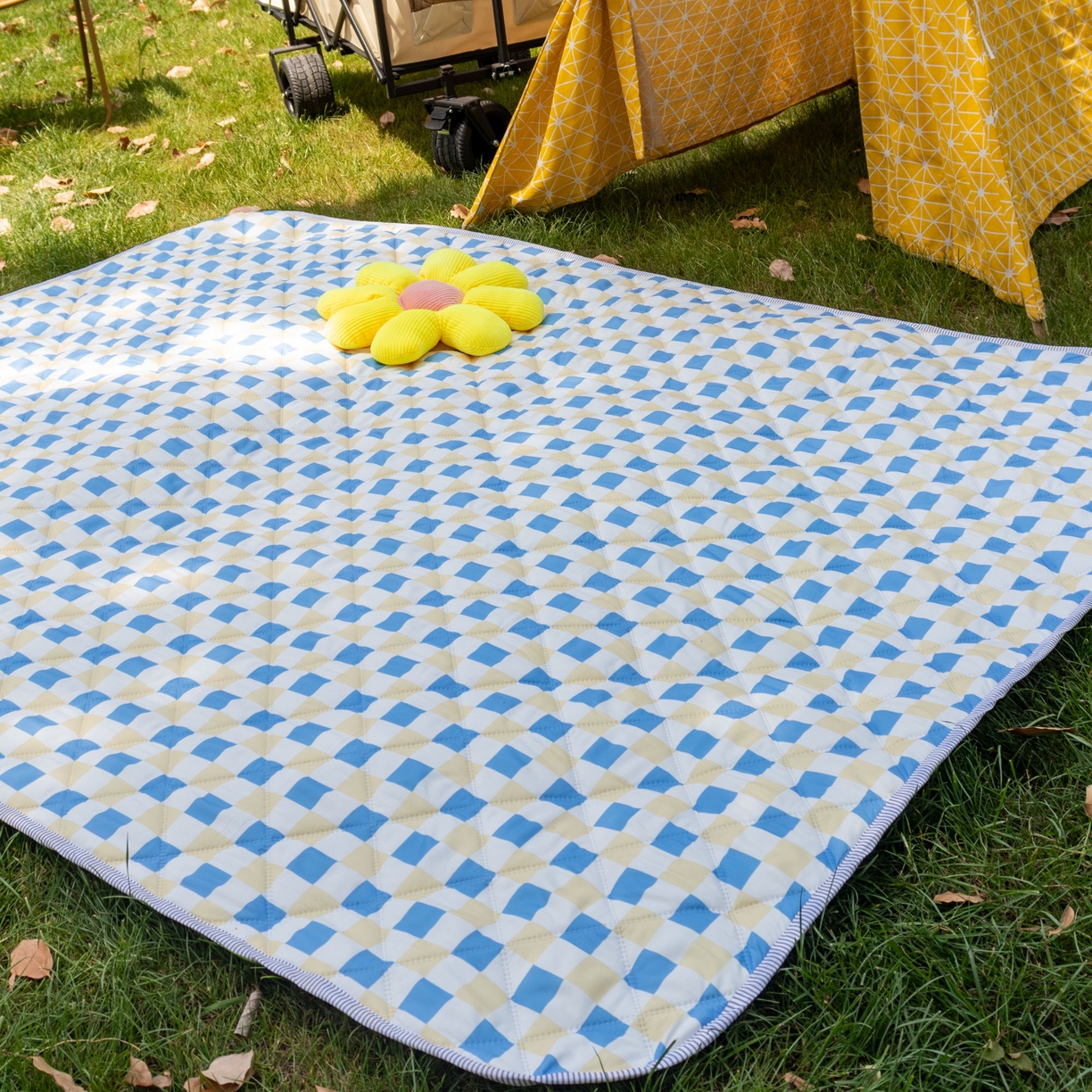 91家纺网 家纺一手货源 找家纺 欣宜家纺 2025新款铝底防水野餐垫防潮宝宝地垫爬爬垫露营垫帐篷垫 蓝格子