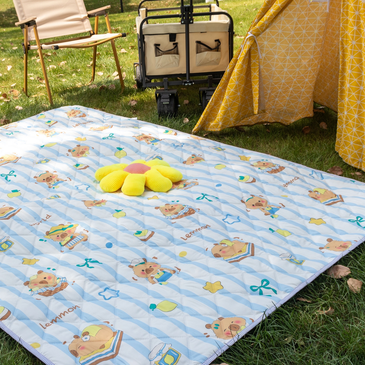 91家纺网 家纺一手货源 找家纺 欣宜家纺 2025新款铝底防水野餐垫防潮宝宝地垫爬爬垫露营垫帐篷垫 蓝条卡皮