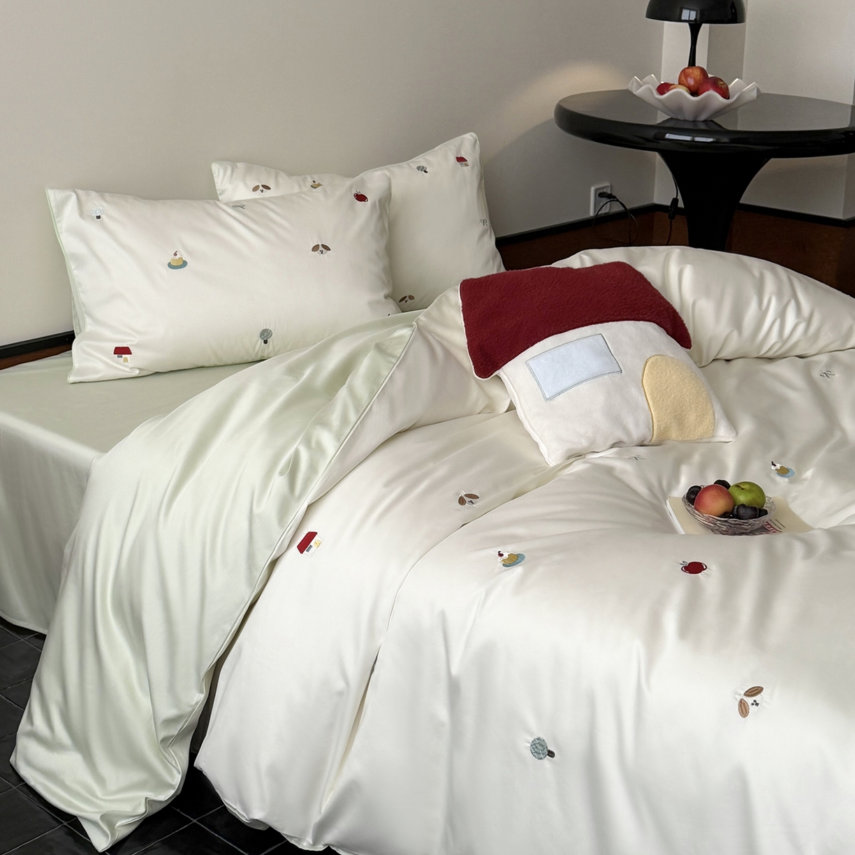 91家纺网 家纺一手货源 找家纺 鹿班家居 2026春季新品100S长绒棉精密刺绣系列四件套-彩虹绘梦（标准会员-20元) 彩虹绘梦-草绿