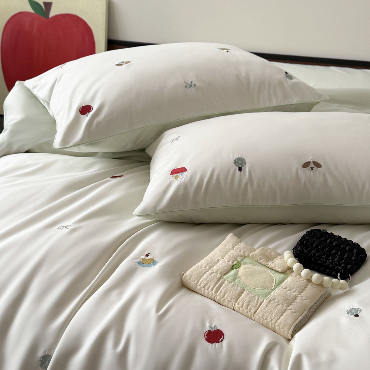 91家纺网 家纺一手货源 找家纺 鹿班家居 2026春季新品100S长绒棉精密刺绣系列四件套-彩虹绘梦（标准会员-20元) 彩虹绘梦-草绿