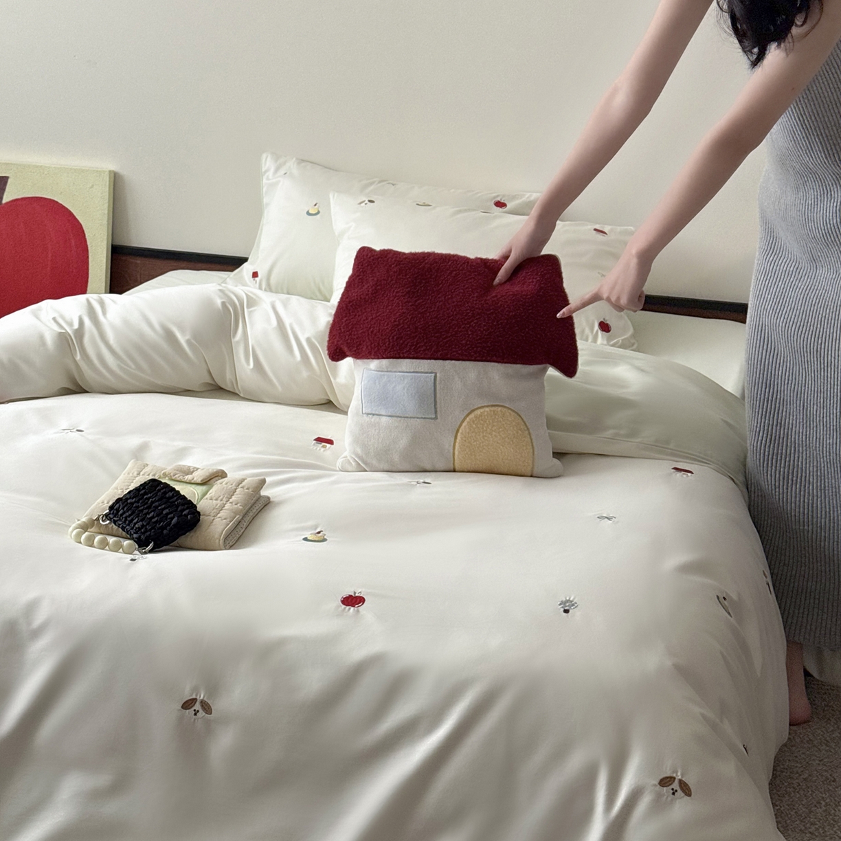 91家纺网 家纺一手货源 找家纺 鹿班家居 2026春季新品100S长绒棉精密刺绣系列四件套-彩虹绘梦（标准会员-20元) 彩虹绘梦-草绿