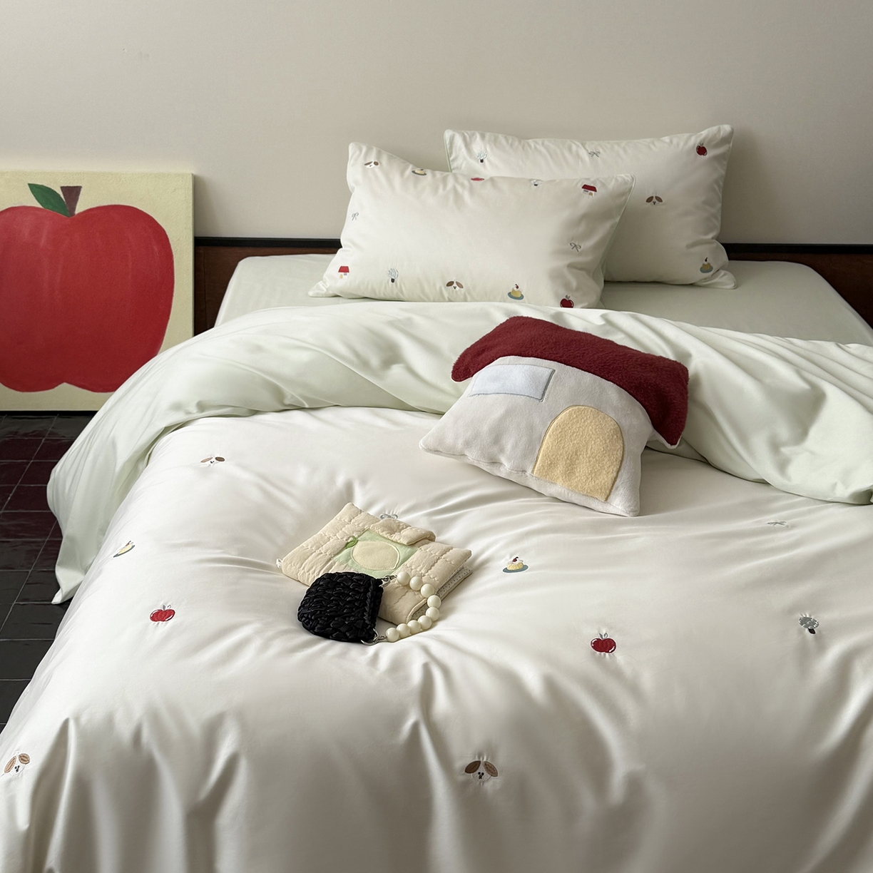 91家纺网 家纺一手货源 找家纺 鹿班家居 2026春季新品100S长绒棉精密刺绣系列四件套-彩虹绘梦（标准会员-20元) 彩虹绘梦-草绿