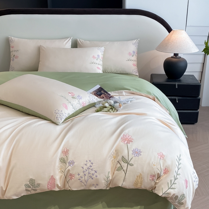 91家纺网 家纺一手货源 找家纺 欣宜家纺 2025新款全棉长绒棉刺绣绣花款纯棉四件套高端礼盒款-洛可系列 洛可可-白绿