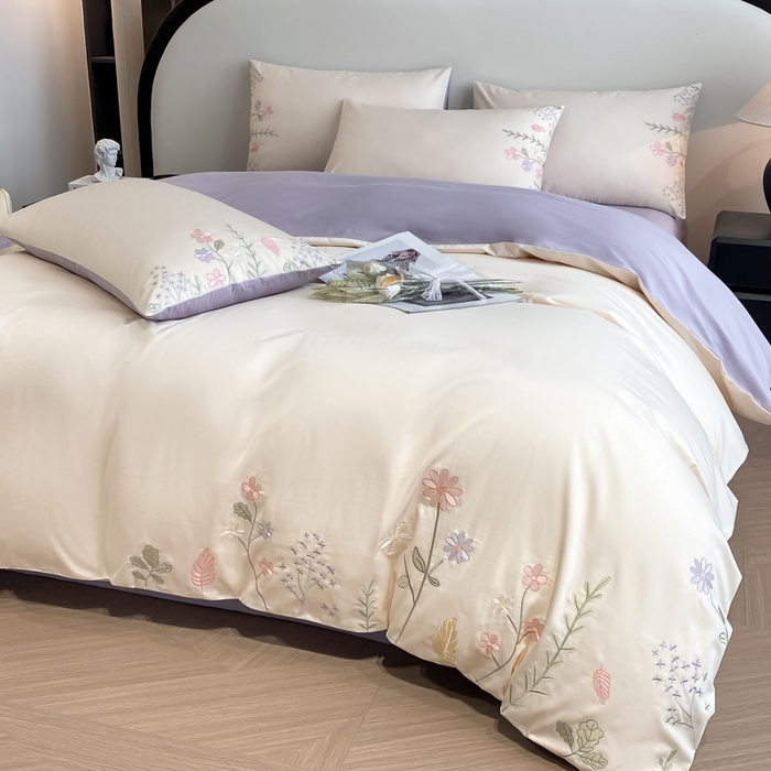 91家纺网 家纺一手货源 找家纺 欣宜家纺 2025新款全棉长绒棉刺绣绣花款纯棉四件套高端礼盒款-洛可系列 洛可可-白紫