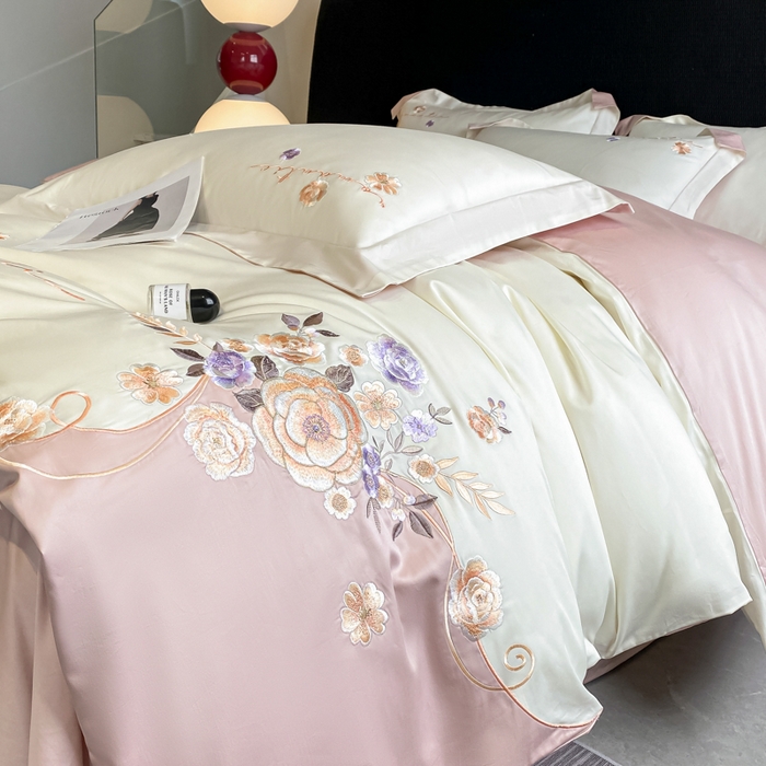 91家纺网 家纺一手货源 找家纺 欣宜家纺 2025新款纯棉全棉长绒棉刺绣绣花高端礼盒四件套-梦境 梦境奶昔白