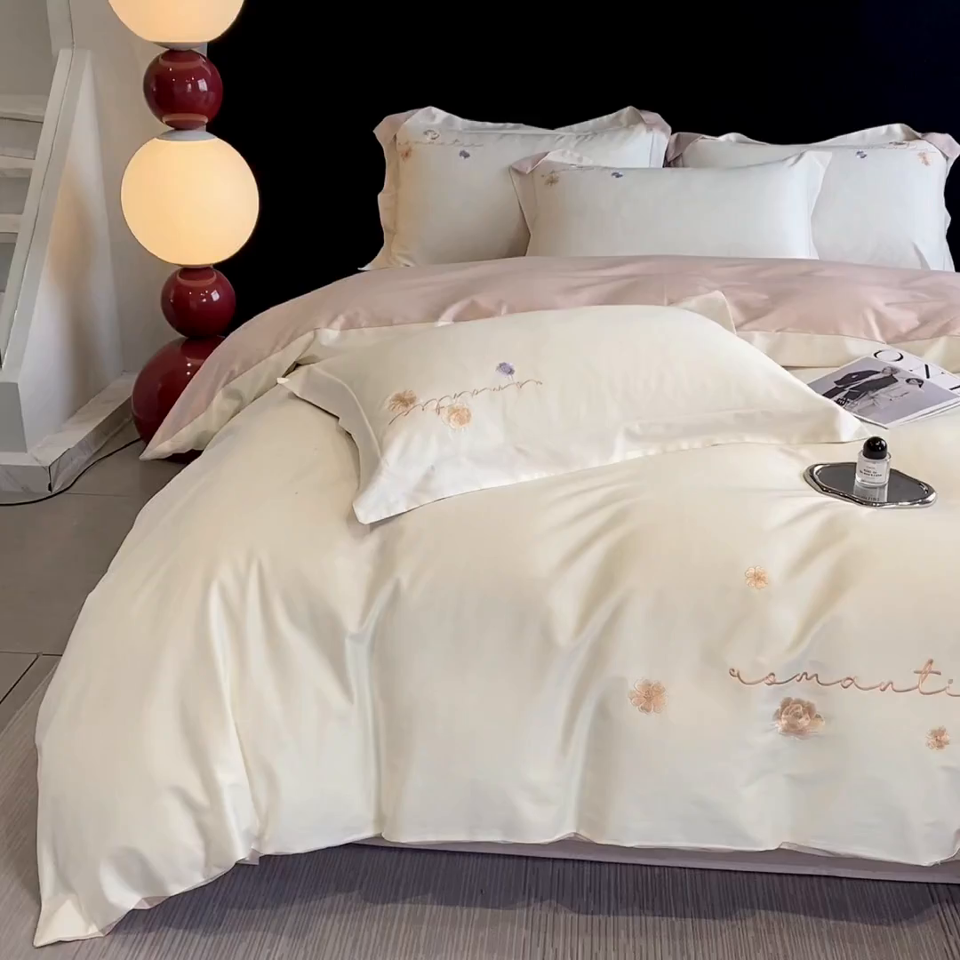 91家纺网 家纺一手货源 找家纺 欣宜家纺 2025新款纯棉全棉长绒棉刺绣绣花高端礼盒四件套-梦境 梦境奶昔白