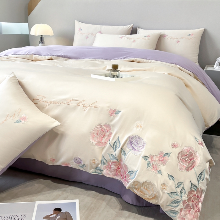 91家纺网 家纺一手货源 找家纺 欣宜家纺 2025新款纯棉全棉长绒棉刺绣绣花四件套高端礼盒款-爱丽丝 爱丽丝-白紫