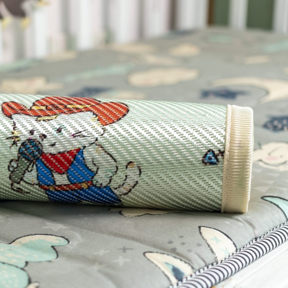 91家纺网 家纺一手货源 找家纺 欣宜家纺 2025新款可爱卡通儿童冰藤席 牛仔猫