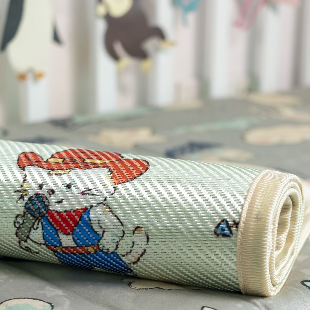 91家纺网 家纺一手货源 找家纺 欣宜家纺 2025新款可爱卡通儿童冰藤席 牛仔猫