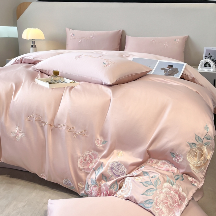 91家纺网 家纺一手货源 找家纺 欣宜家纺 2025新款纯棉全棉长绒棉刺绣绣花四件套高端礼盒款-爱丽丝 爱丽丝-轻奢粉