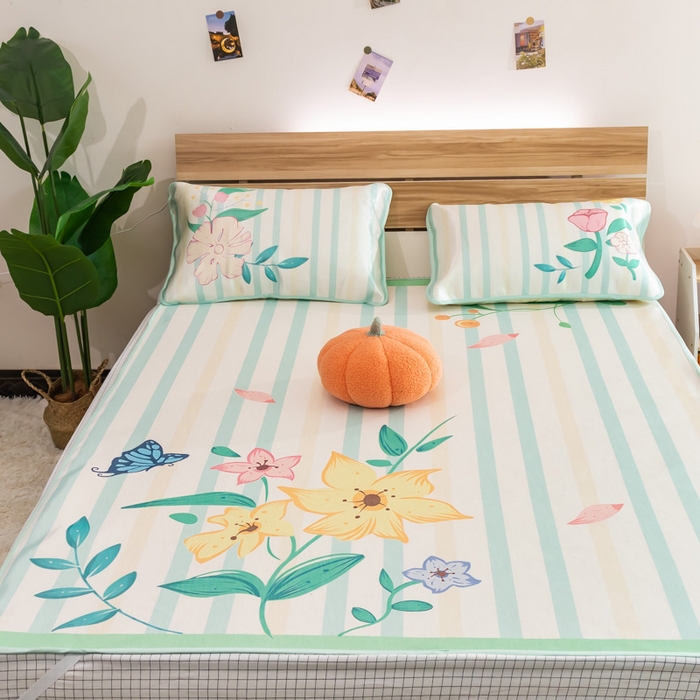 91家纺网 家纺一手货源 找家纺 （总）欣宜家纺 2025新款母婴级夏季新款小清新数码印花凉感冰丝席三件套空调席（有质检报告）