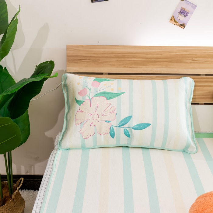 91家纺网 家纺一手货源 找家纺 欣宜家纺 2025新款母婴级夏季新款小清新数码印花凉感冰丝席三件套空调席（有质检报告） 春意-绿