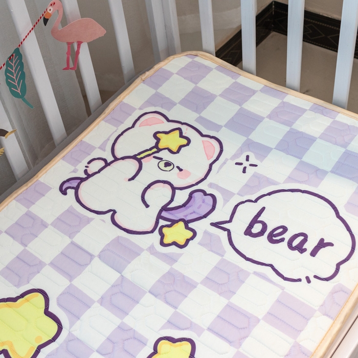 91家纺网 家纺一手货源 找家纺 欣宜家纺 2025新款母婴级儿童乳胶凉席空调席 足球熊