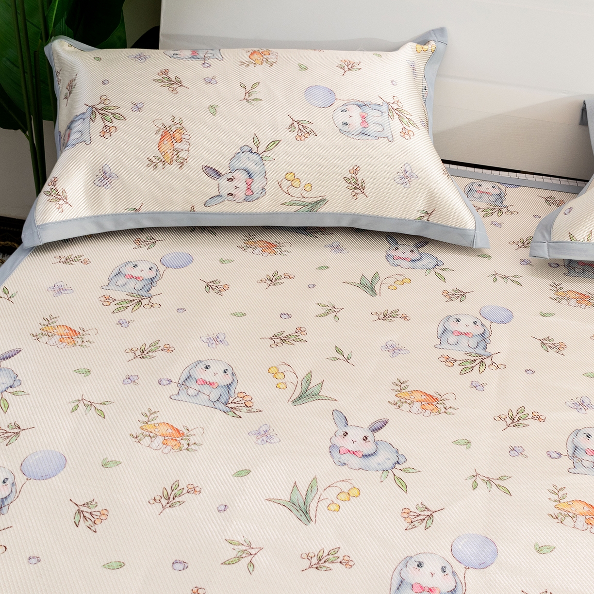 91家纺网 家纺一手货源 找家纺 欣宜家纺 2025新款夏季新款养生藤席冰藤席冰丝席空调席可机洗（提供质检报告） 草丛兔