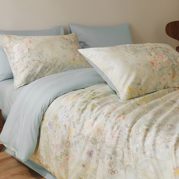 91家纺网 家纺一手货源 找家纺 欣宜家纺 2025新款60支长绒棉数码印花系列四件套 仟云灰