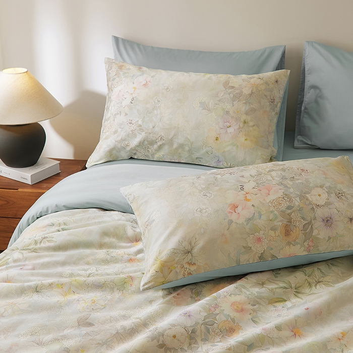 91家纺网 家纺一手货源 找家纺 欣宜家纺 2025新款60支长绒棉数码印花系列四件套 仟云灰